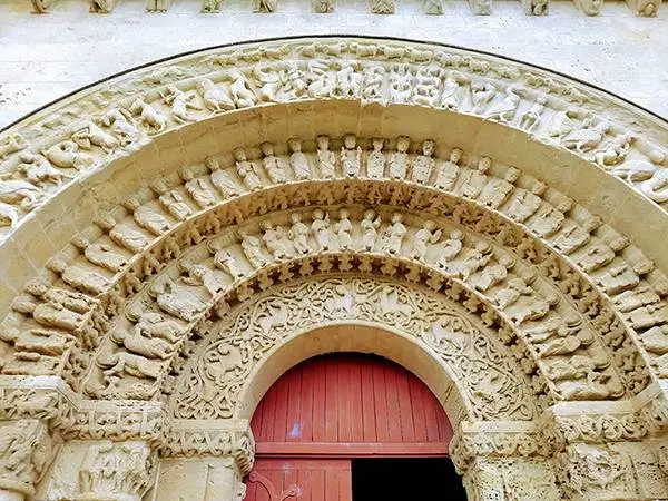 À découvrir autour de Saintes | À découvrir autour de Saintes | Les Herbes Folles | Chambres d’hôtes de charme piscine Saintes Charente-Maritime